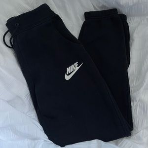Black Nike sweatpants - xs